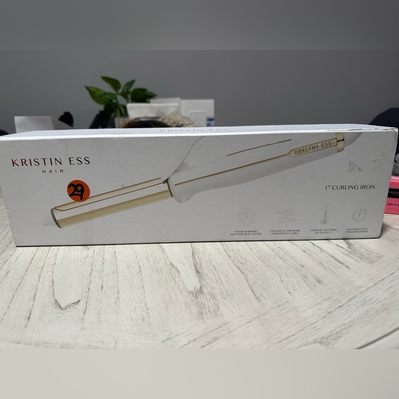 Other - Kristen Ess 1 inch Curling Iron